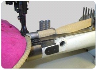 Приспособление UMA-275 для сложения пополам ленты, окантовка тапочек и сумок