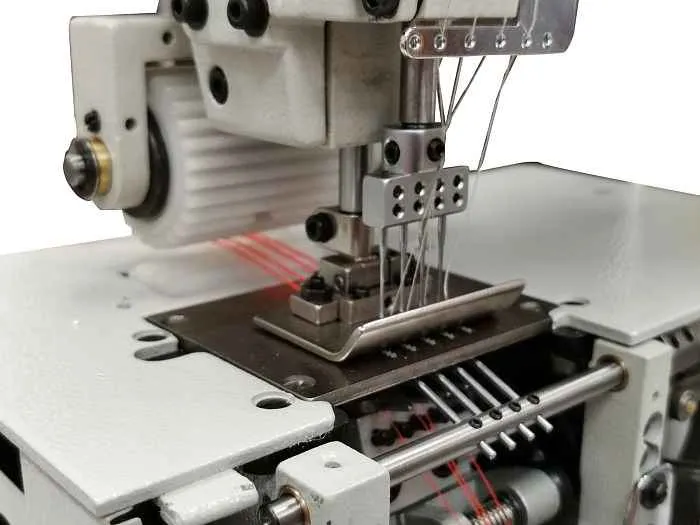 4-х игольная швейная машина цепного стежка Mauser Spezial MM1040-A0/PMD 1-1/4