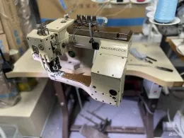 Четырехигольная плоскошовная швейная машина Mauser Lock 41 класс
