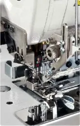 Трехигольная плоскошовная швейная машина Siruba F007KD-W222-356/FQ