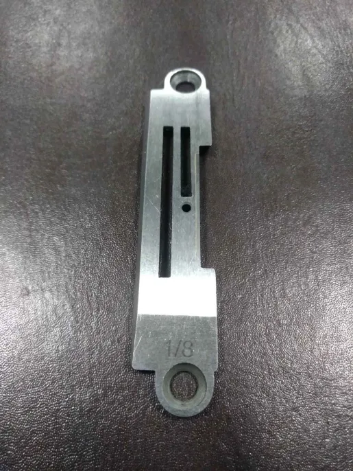 Игольная пластина B1190-522-S00 1/8" (3,2 мм), Тайвань
