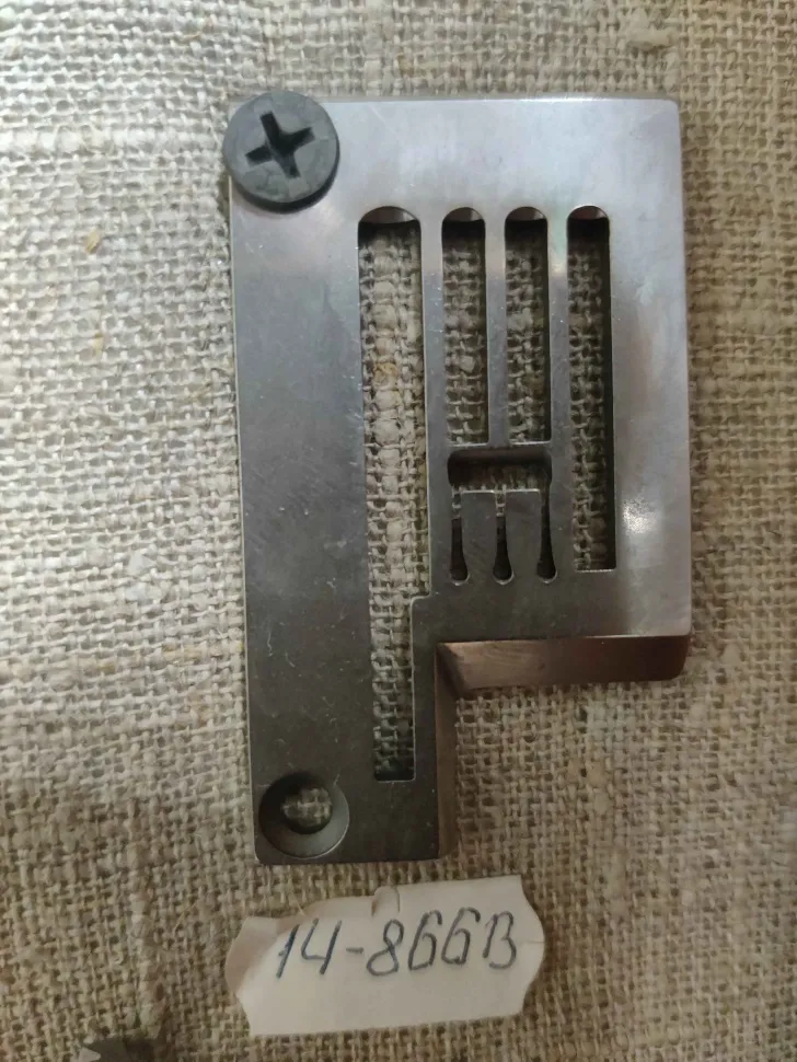 Игольная пластина 14-866B-0 для плоскошовных машин, Тайвань