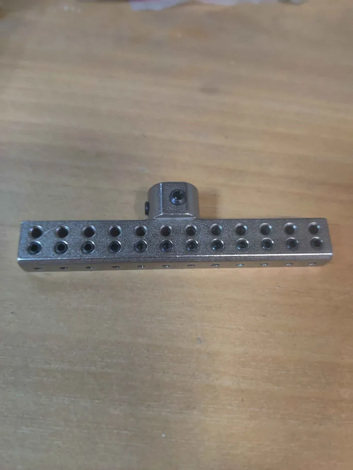 Иглодержатель 12-4980-0 для 12-ти игольных машин, Тайвань