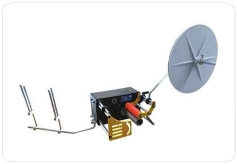 Приспособление UMA-BS-19-01 для свободной подачи ленты или бейки