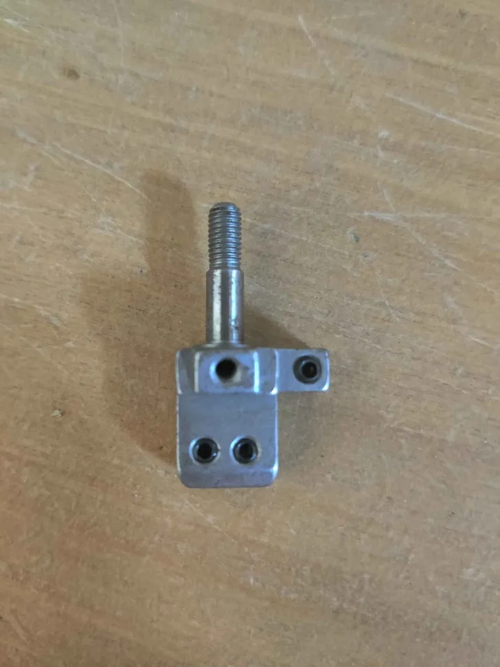 Иглодержатель M4248 для плоскошовных машин, Тайвань