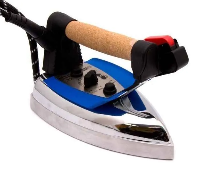 Парогенератор наливной с утюгом Silter Super mini 2000M (с манометром)