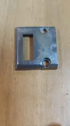 Игольная пластина PF-046498S для рукавных машин PFAFF, Тайвань