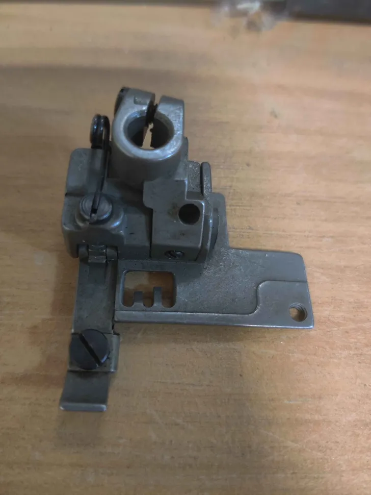 Лапка P3816R-A для плоскошовных машин, Тайвань